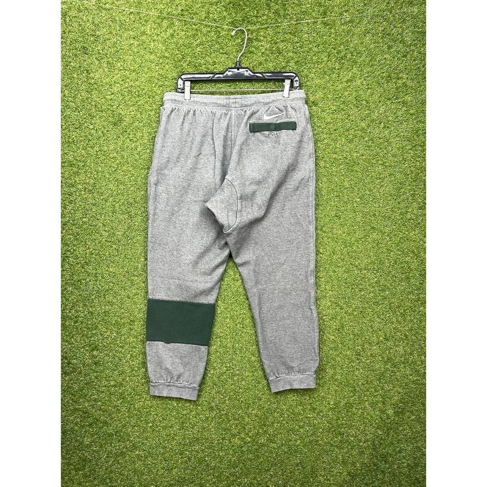 Nike shop confidence